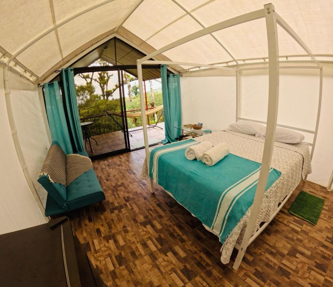 Garza Del Sol Glamping Rio Celeste Buganvilia 외부 사진